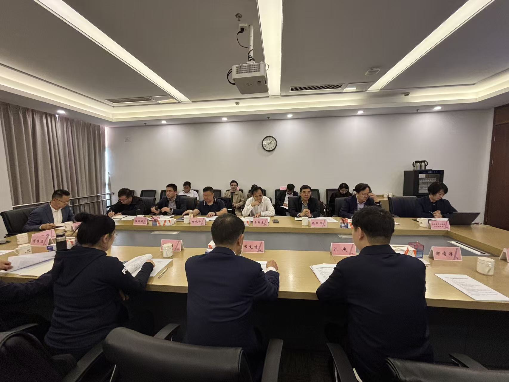 政产学研协同发力 共促河南医疗发展